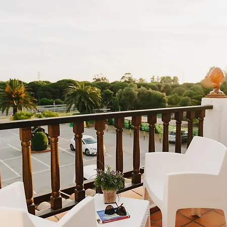 La Codorniz Hotel